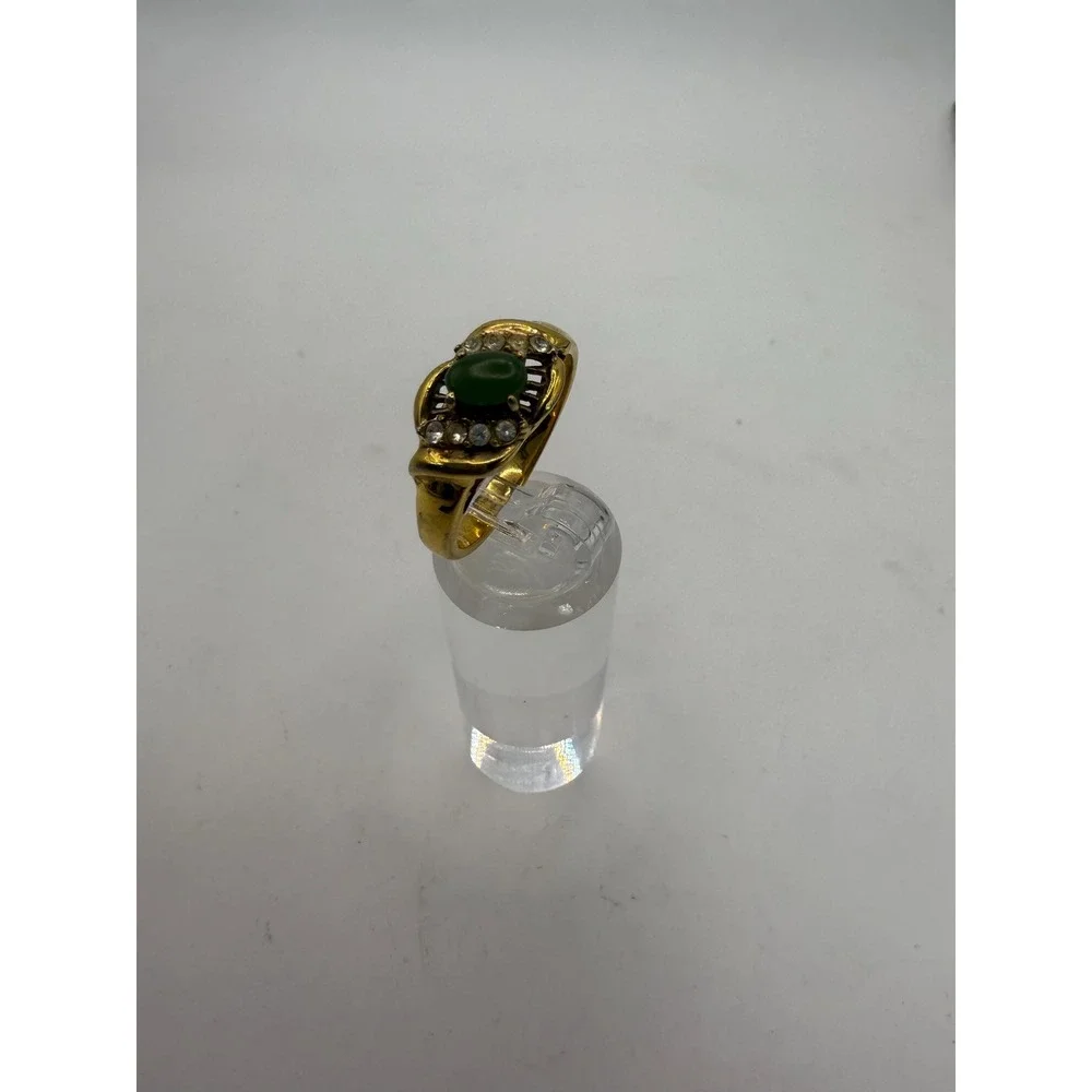 Vintage Green Cabochon Statement Ring Gold Tone Rhinestone Accent Mid Century‎